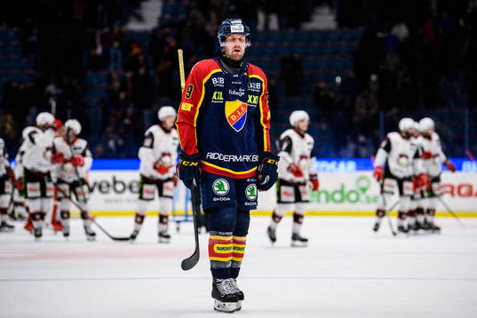 Djurgårdens Cameron Schilling deppar
