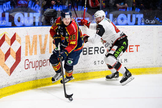 Djurgårdens Marcus Sörensen och Malmö Redhawks Joakim