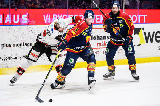 Malmö Redhawks Marcus Sylvegård och Djurgårdens Cameron