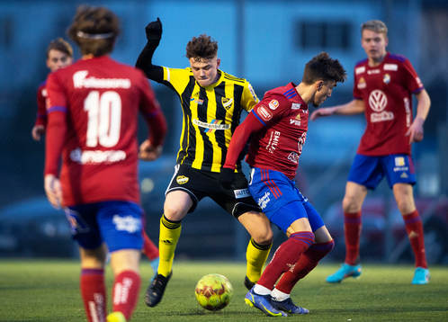 IFK Hässleholms Max Nilsson i träningsmatchen mellan IFK