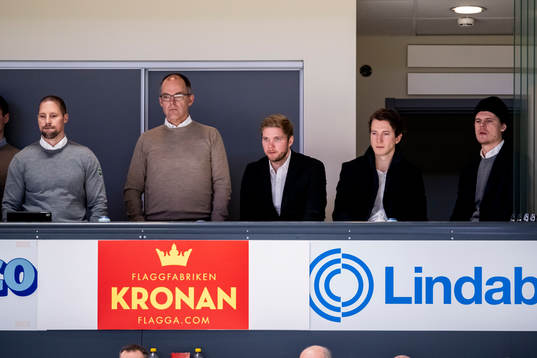 Rögles sportchef Chris Abbott, klubbdirektör Daniel Koch,