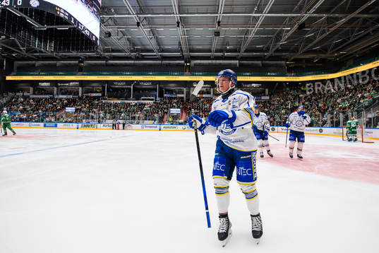 Leksands Patrik Zackrisson jublar