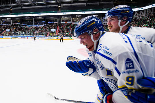 Leksands Patrik Zackrisson kliver av skadad