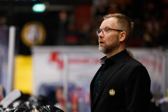 Brynäs tränare Mikko Manner