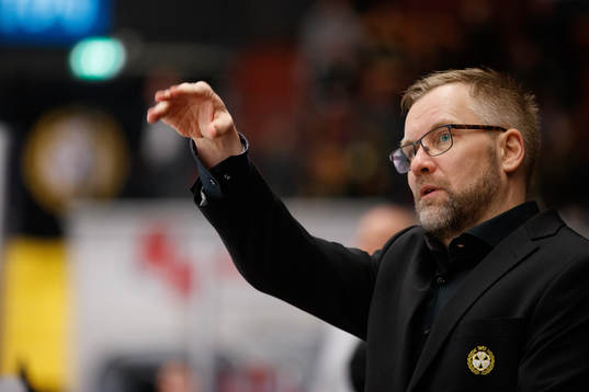 Brynäs tränare Mikko Manner