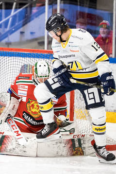 s Hunter Shinkaruk