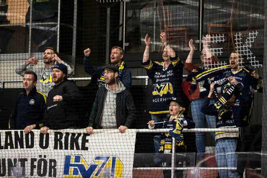 s supportrarna jublar