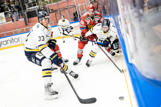 s Måns Lindbäck och Taylor Matson och Moras Albin Grewe