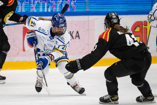 Leksands Tereza Vanisova  och Brynäs Denisa Krizova