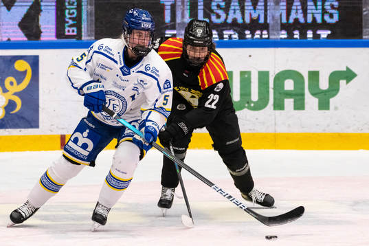 Leksands Nathalie Lidman  och Brynäs Hanna Thuvik