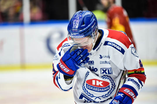 Oskarshamns Hampus Plato har ont