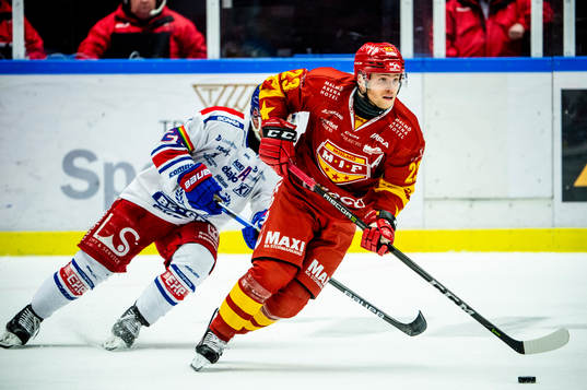 Malmö Redhawks Christoffer Forsberg mot Oskarshamns Brian