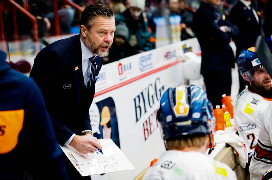 Växjös assisterande tränare Fredrik Hellgren