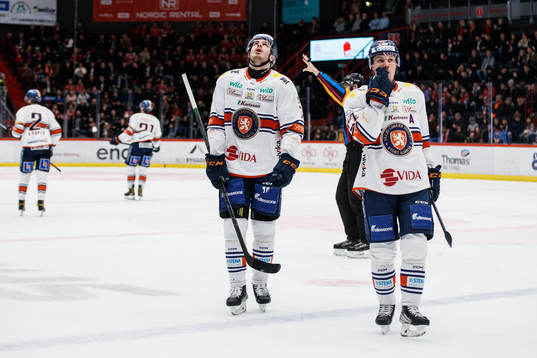 Växjös Hardy Häman Aktell och Joel Persson deppar
