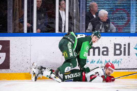 Färjestads Lucas Forsell och Frölundas Stefan Milosevic