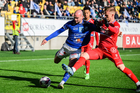 Norrbys Perparim Beqaj och IFK Göteborgs Oscar Wendt