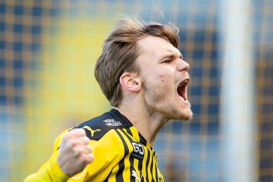 Häckens Oscar Uddenäs jublar