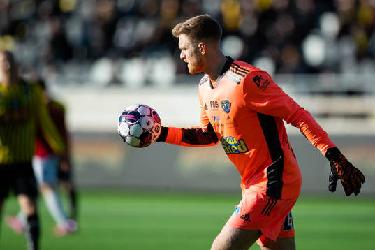Falkenbergs målvakt Tim Erlandsson