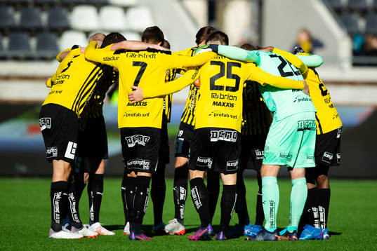 Häcken samlade innan fotbollsmatchen i Svenska Cupen
