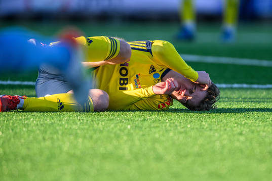 Ängelholms Anton Hallbäck har ont