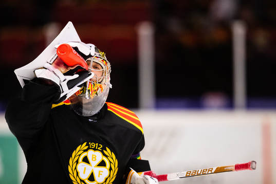 Brynäs målvakt Veini Vehviläinen