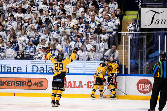 Luleås Erik Gustafsson jublet