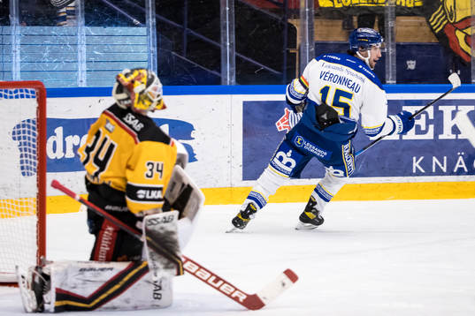 Leksands Max Veronneau jublar