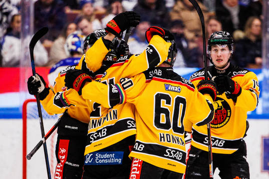 Luleås spelare jublar