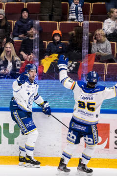 Leksands Max Veronneau jublar