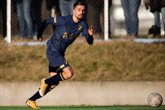 s Zachary Elbouzedi