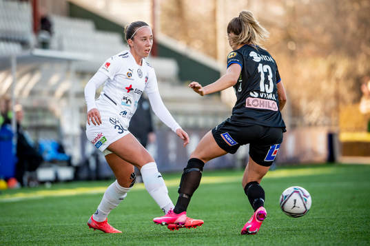 Rosengårds Athinna Persson Lundgren mot Växjös Mimmi