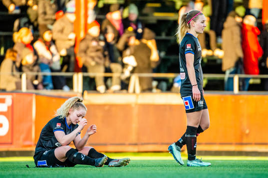 Växjös Sophia Redenstrand och Amanda Altheden   deppar