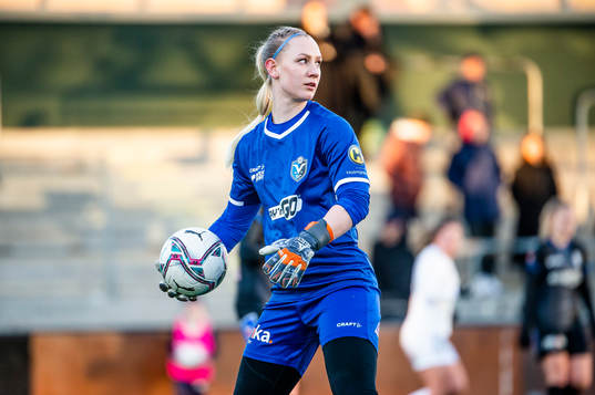 Växjös målvakt Louise Högrell Ledbetter
