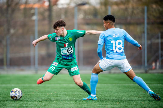 BK Olympics August Karlin mot Malmö FFs Romain Gall