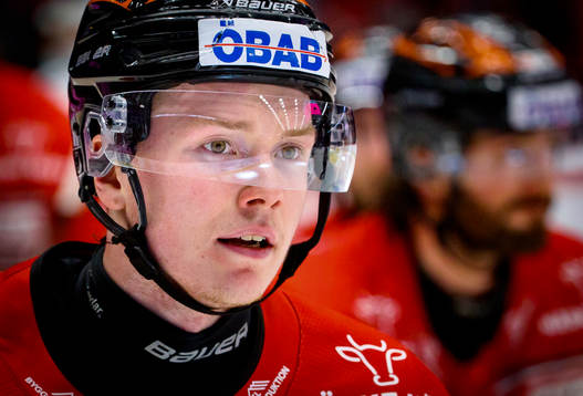 Örebros Linus Öberg jublar