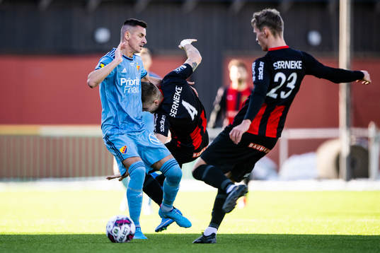Djurgårdens Haris Radetinac mot Brommapojkarnas Amadeus