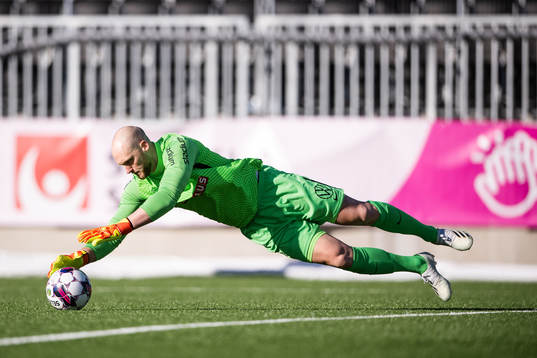Brommapojkarnas målvakt Alexander Lundin