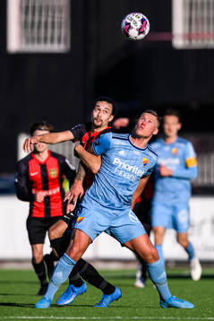 Brommapojkarnas Monir Jelassi och Djurgårdens Victor