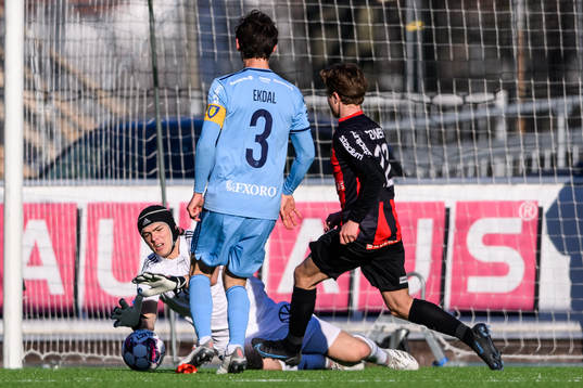 Djurgårdens målvakt Jacob Widell Zetterström