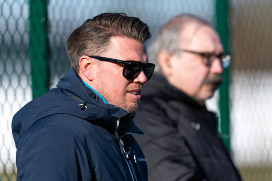 Christian Järdler på läktaren