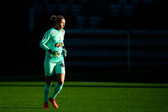 Häckens målvakt Jennifer Falk