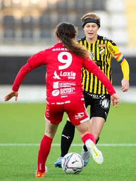 Örebros Sara Lilja Vidlund och Häckens Luna Nørgaard