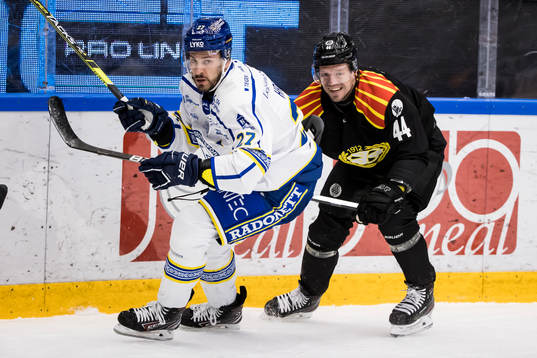 Leksands Marek Hrivik och Brynäs Nicklas Danielsson