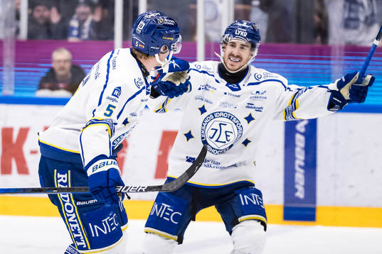 Leksands Calle Själin och Leksands Matt Caito jublar