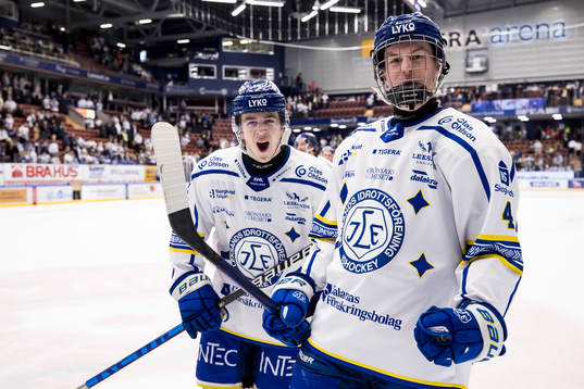Leksands Arvid Eljas och Leksands Kasper Magnussen jublar