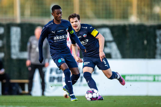 Joseph Amoako and Brandur Hendriksson Olsen of Helsingborg