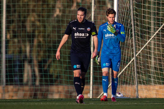 Charlie Weberg and goalkeeper Kalle Joelsson of Helsingborg