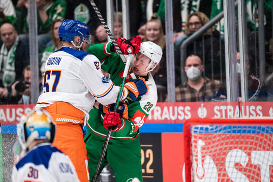 Brady Austin of Tappara and Anton Bengtsson of Rögle
