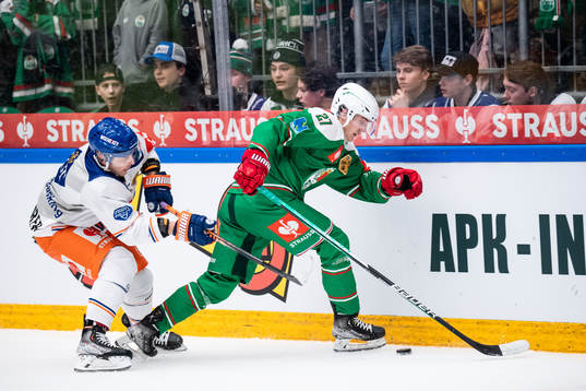 Kristian Kuusela of Tappara and Linus Sjödin of Rögle