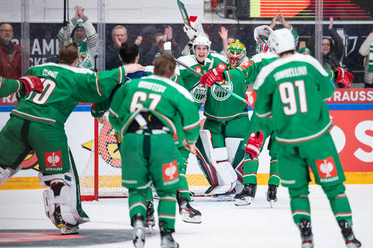 Players of Rögle celebrate